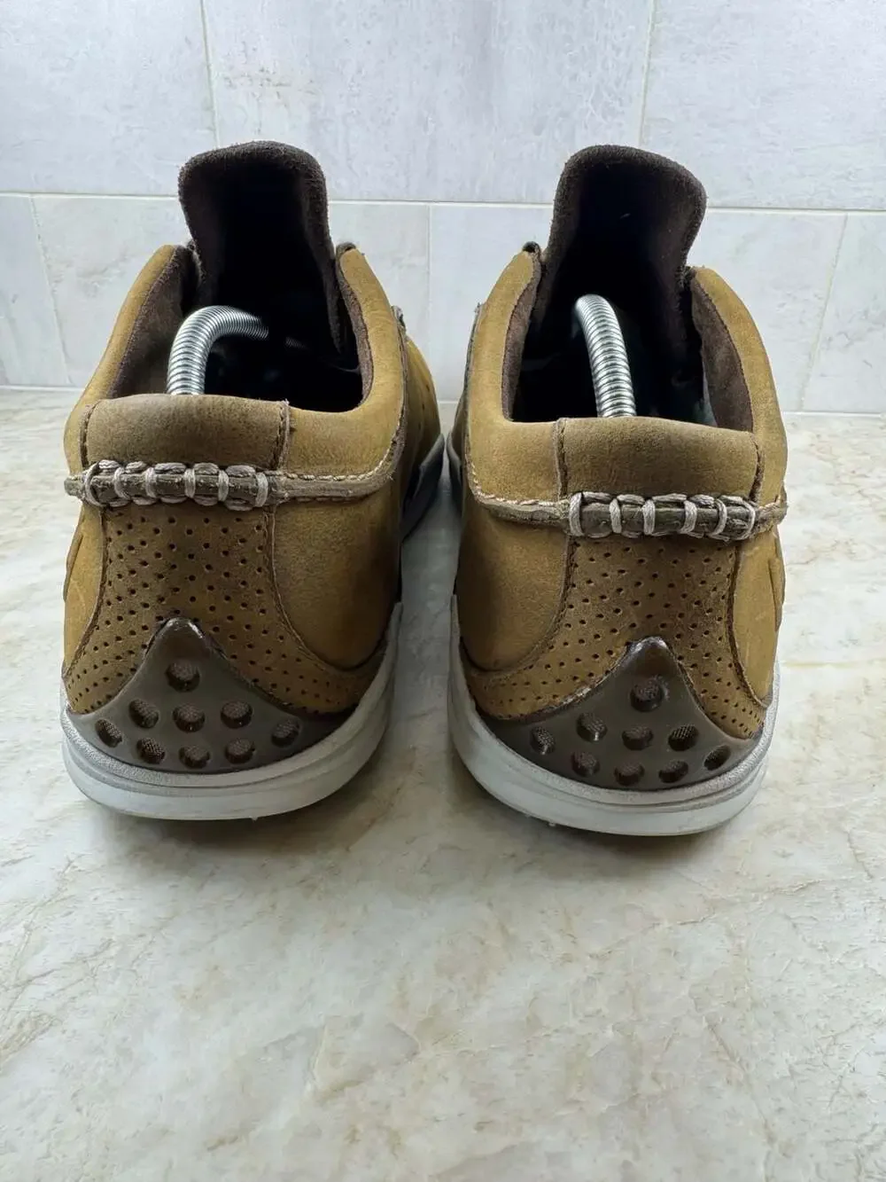 Helly Hansen Brown Suede Non-Marking Deck Sneakers Size 10.5